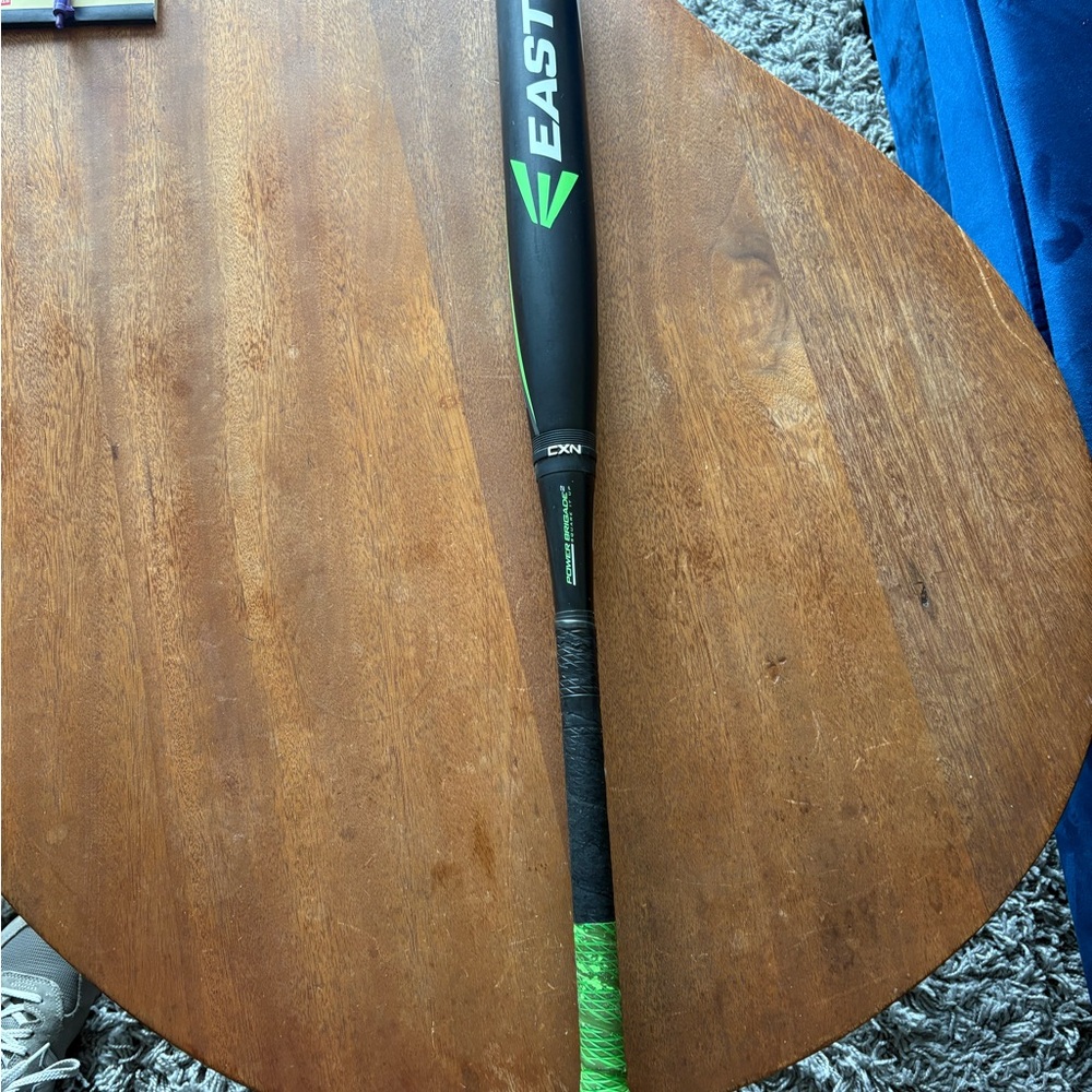 Easton Mako Baseball Bat 30”/20 oz., USSSA certified, good condition